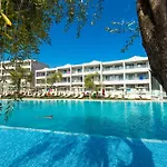 Robolla Apart-hotel Roda (Corfu)