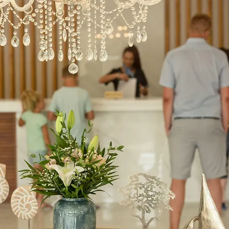 Hotel Robolla Roda (Corfu)